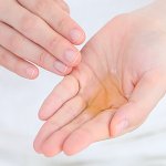 画像2: モイストクレンジングオイル 180ml (2)